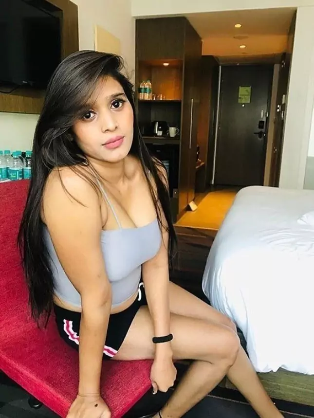 कॉल गर्ल्स सर्विस  यानम